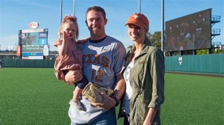 Colt McCoy visits Texas Baseball vs. Texas A&M [March 23, 2017] YouTube