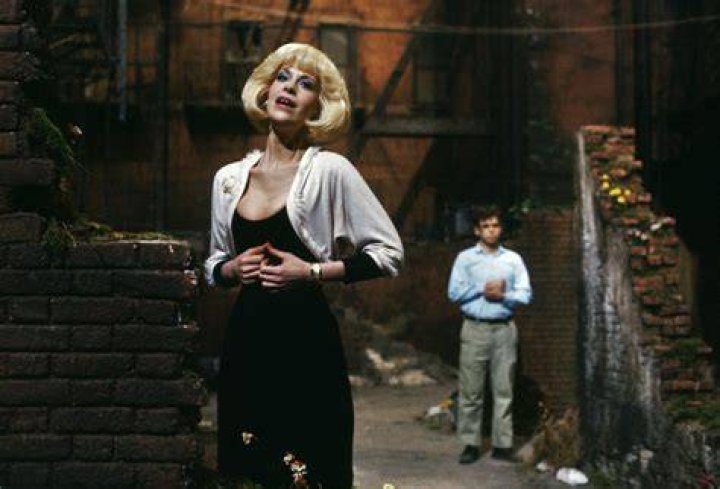 ELLEN GREENE AS AUDREY Ellen greene, Star trek models, Favorite