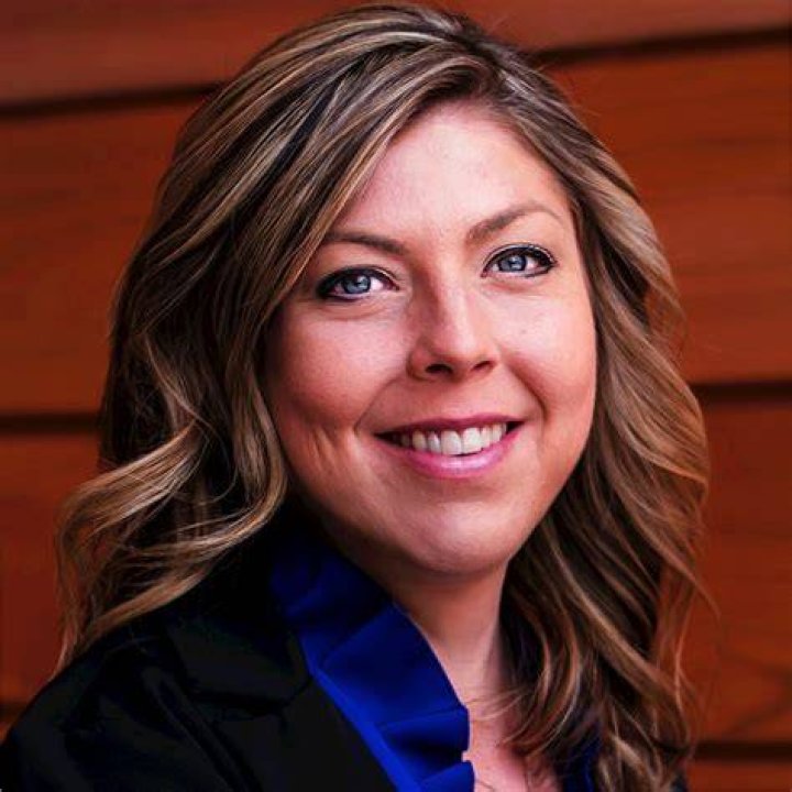 Lauren Campbell LinkedIn