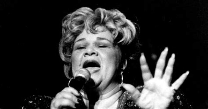 Singer Etta James dies at 73